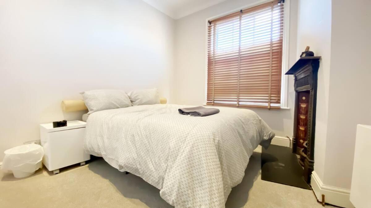 Quarto em Acomodações Particulares In Of - Fulham Londres