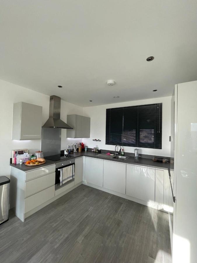 Bright 1bd Flat Wbalcony - Heart Of Brixton! Appartement