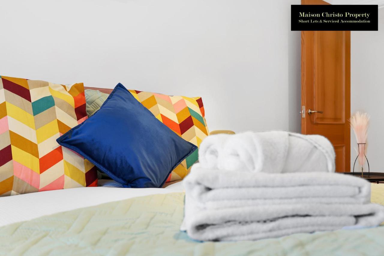 Weekly Or Monthly Stays, London, Chelsea - Sleeps 8- 3bedroom Serviced By Maison Christo Apartment *