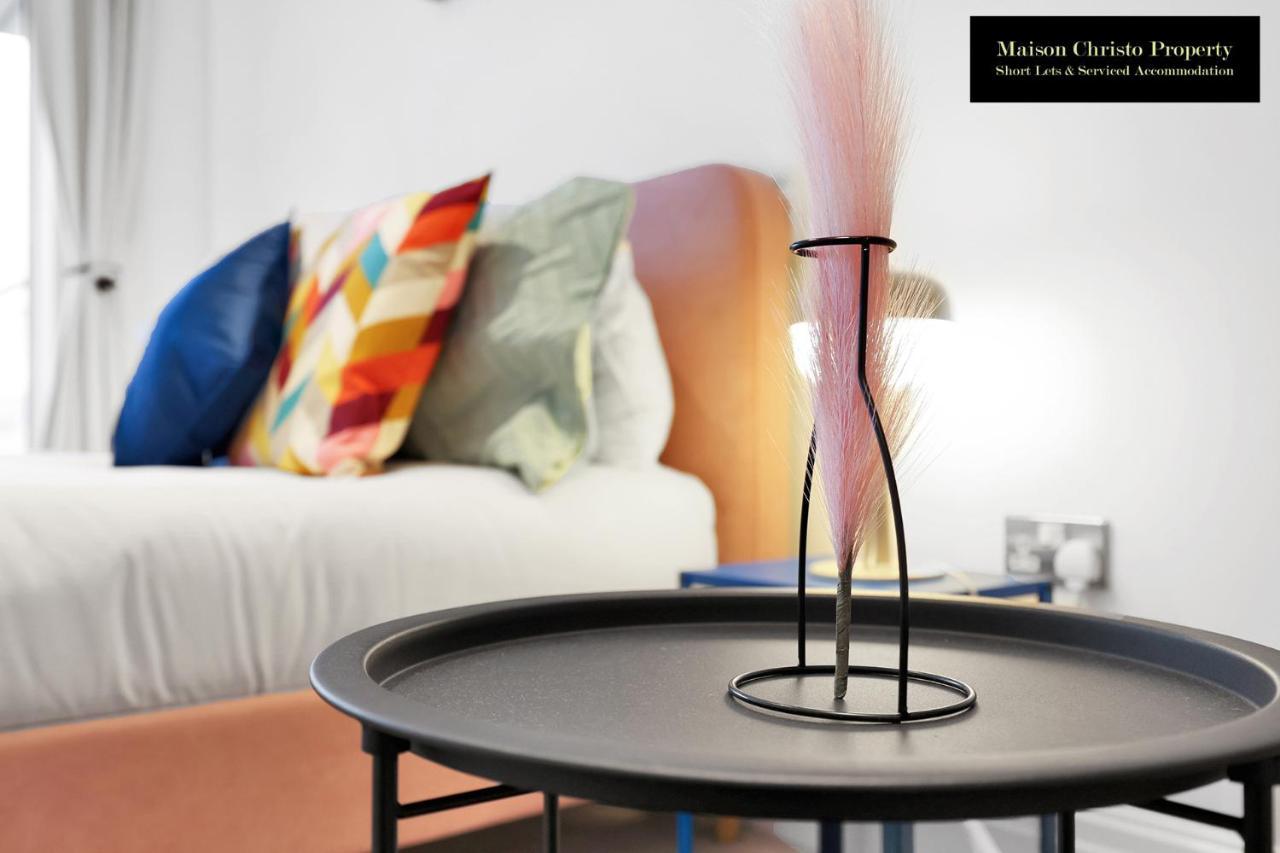 Apartment Weekly Or Monthly Stays, London, Chelsea - Sleeps 8- 3bedroom Serviced By Maison Christo London