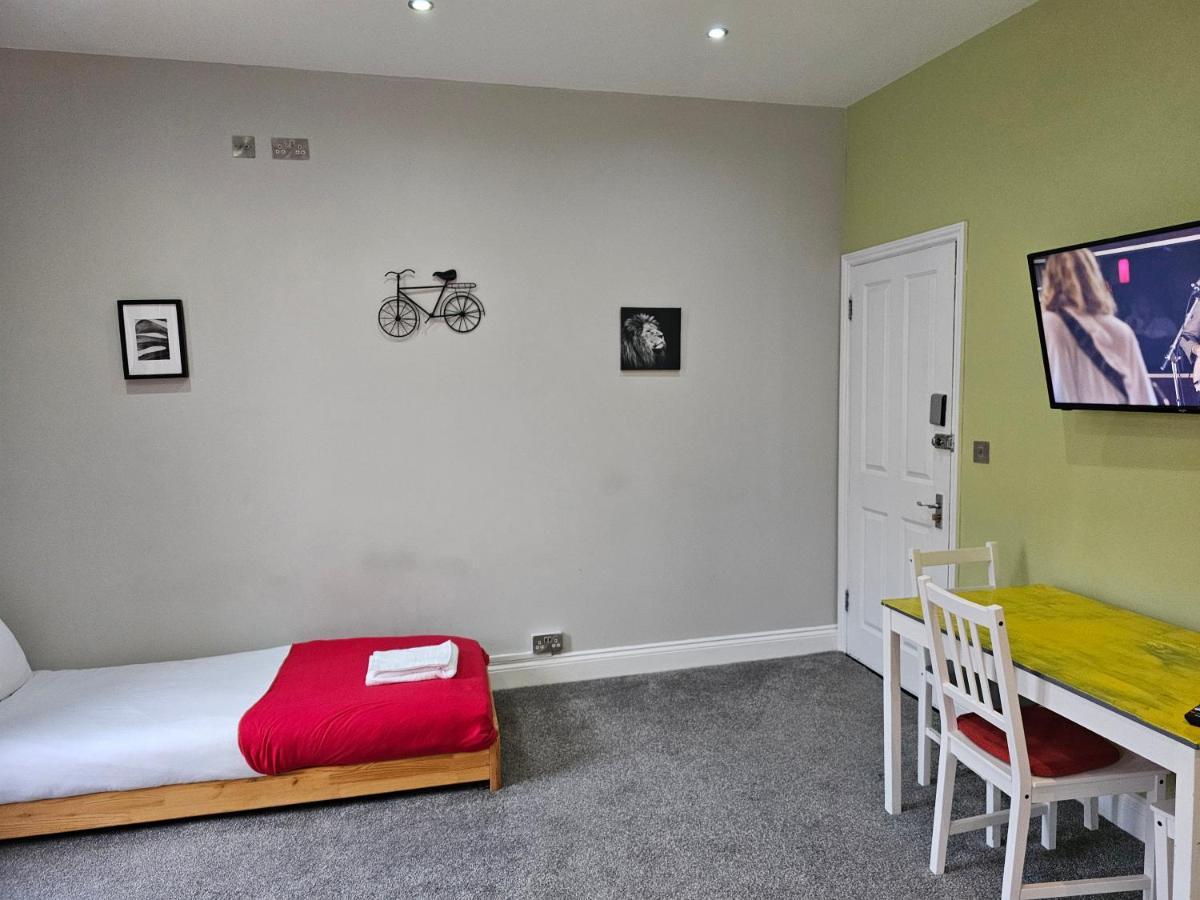 Spacious Studio In Apartamento