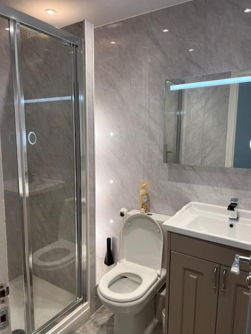 Stunning 2 Bedroom Duplex In The Heart Of