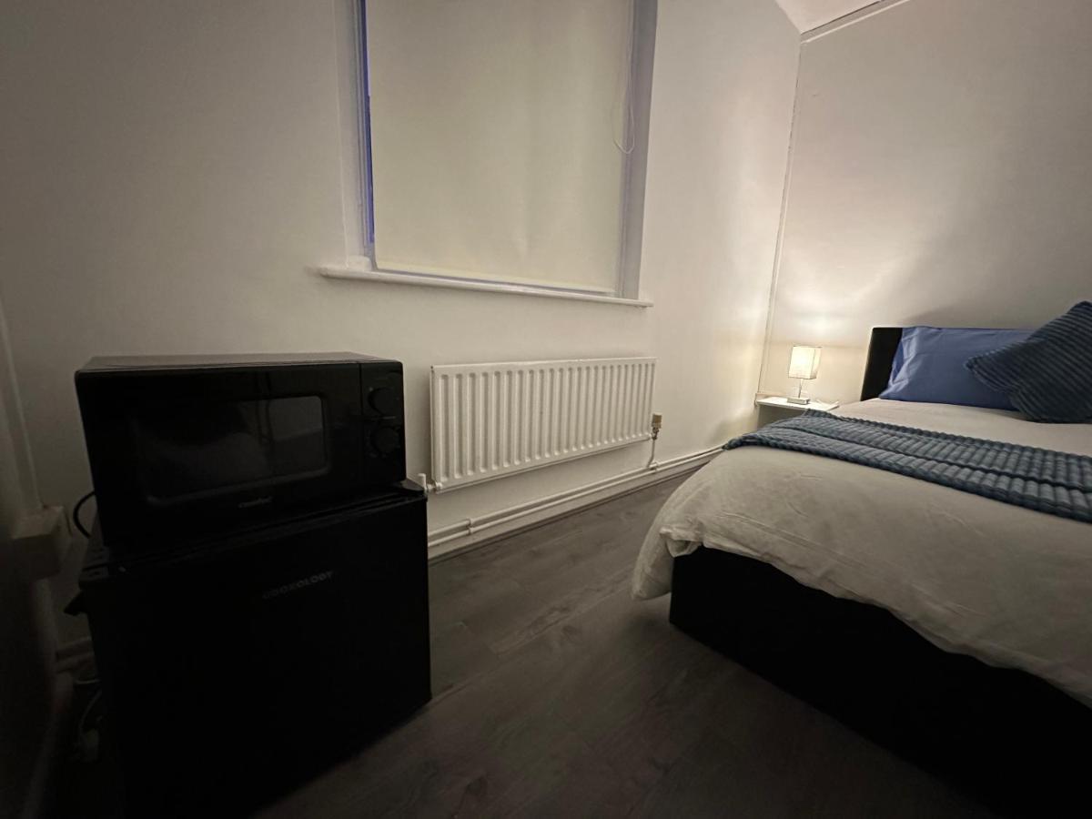 Unique Double Bedroom London