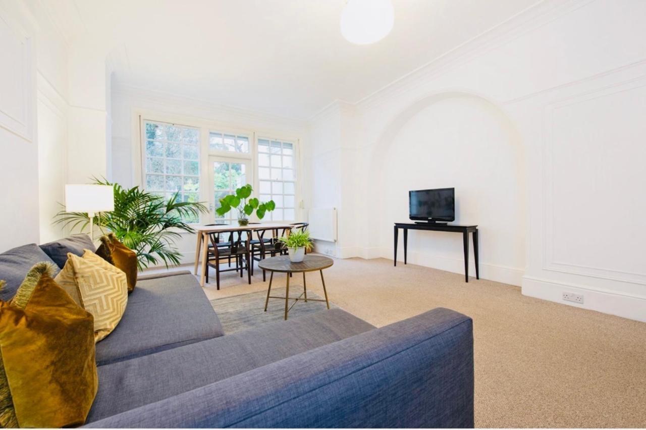 Spacious & Charming Garden Flat -zone 2- Great For Access