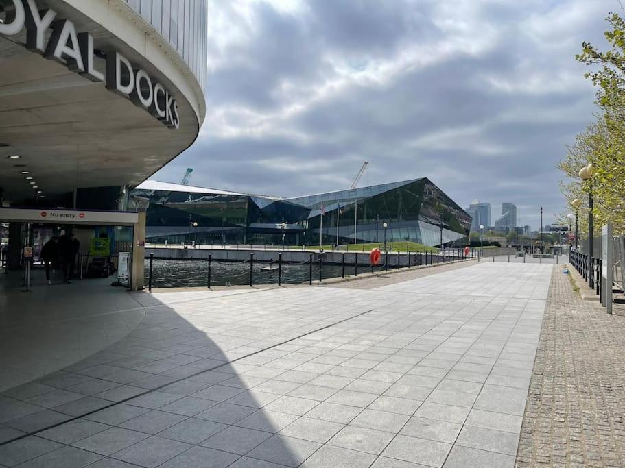Appartement Luxury 1bed In Converted Warehouse Next To Excel Londres