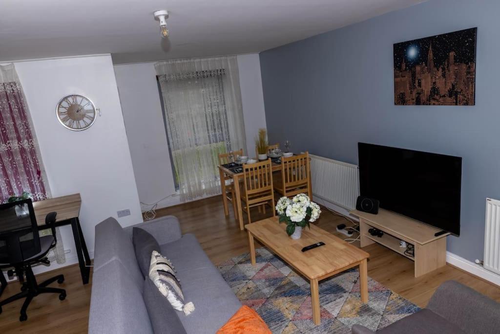 Pristine Relocation Pamers Apartment *