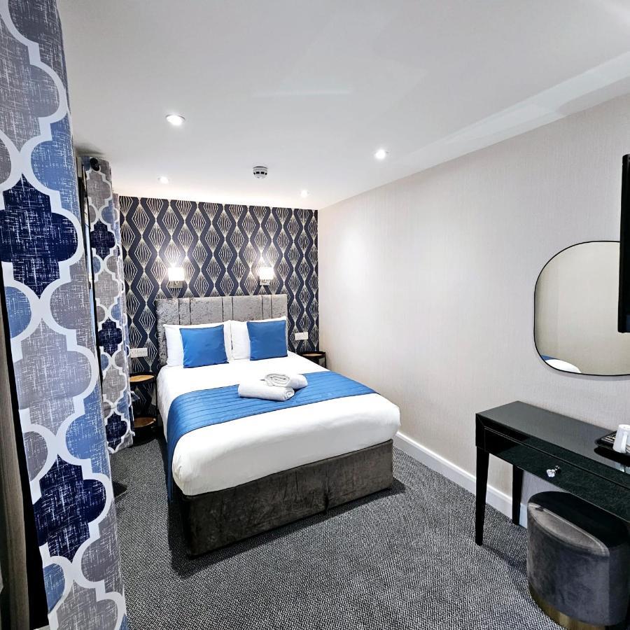 Mentone Hotel 3*