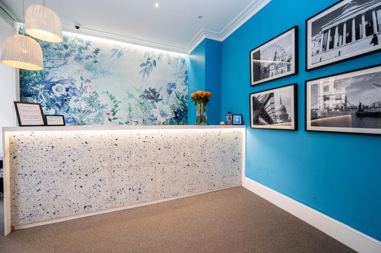 Mentone Hotel