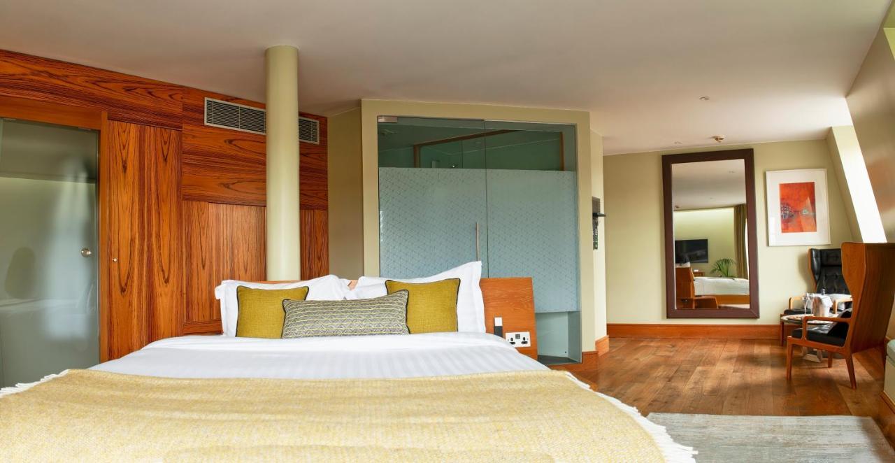The Megaro - Kings Cross St Pancras, 5* Londres