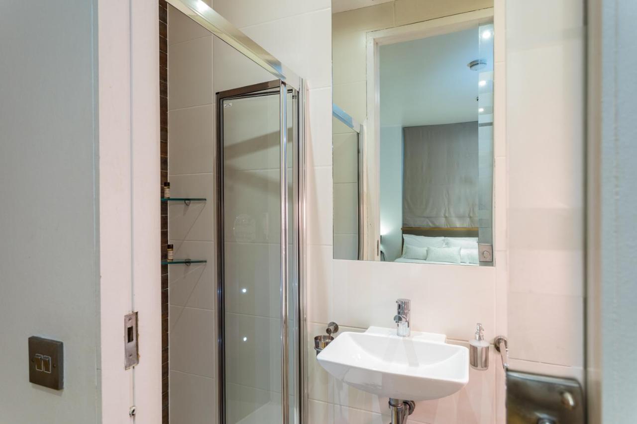 Space 4* Londres