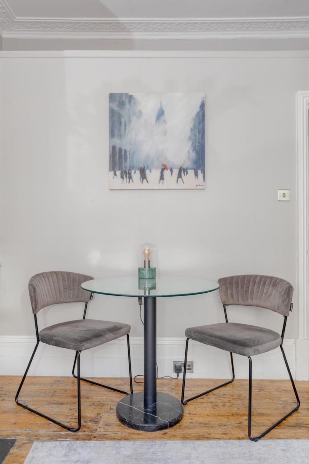 Vogue 1 Bedroom Pimlico Flat Near Victoria Station * Londres