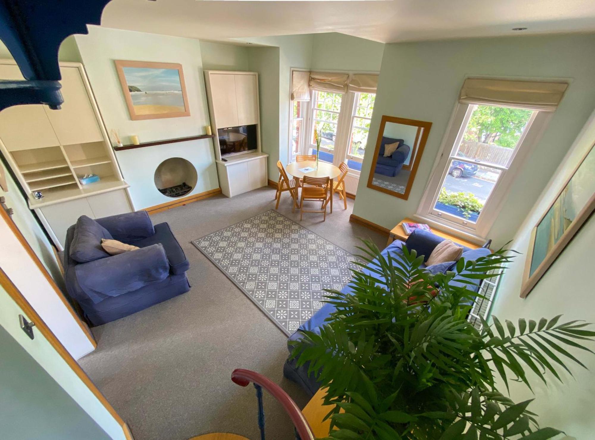 Appartement 8 Ravenscourt Gardens Londen