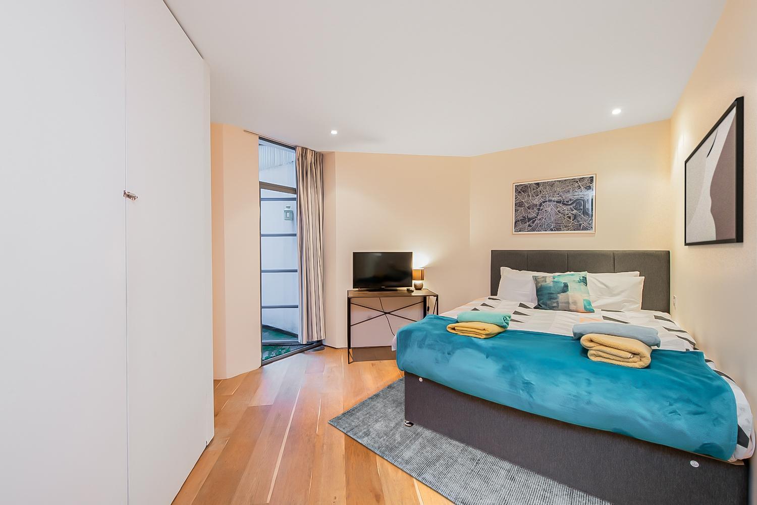 Pollen Street, Three-bedroom Flat Appartement Londres