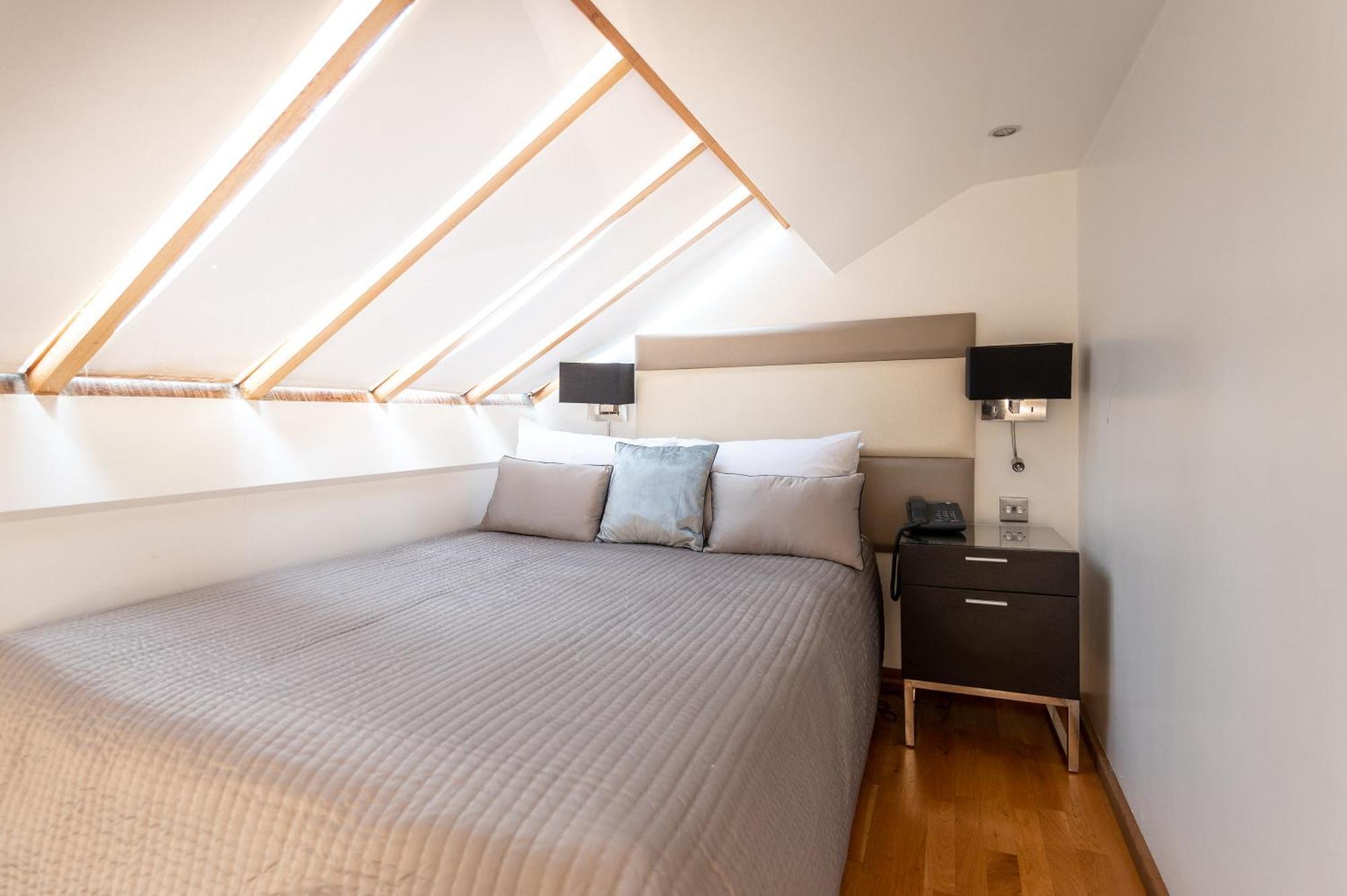 Apartahotel Space 4*
