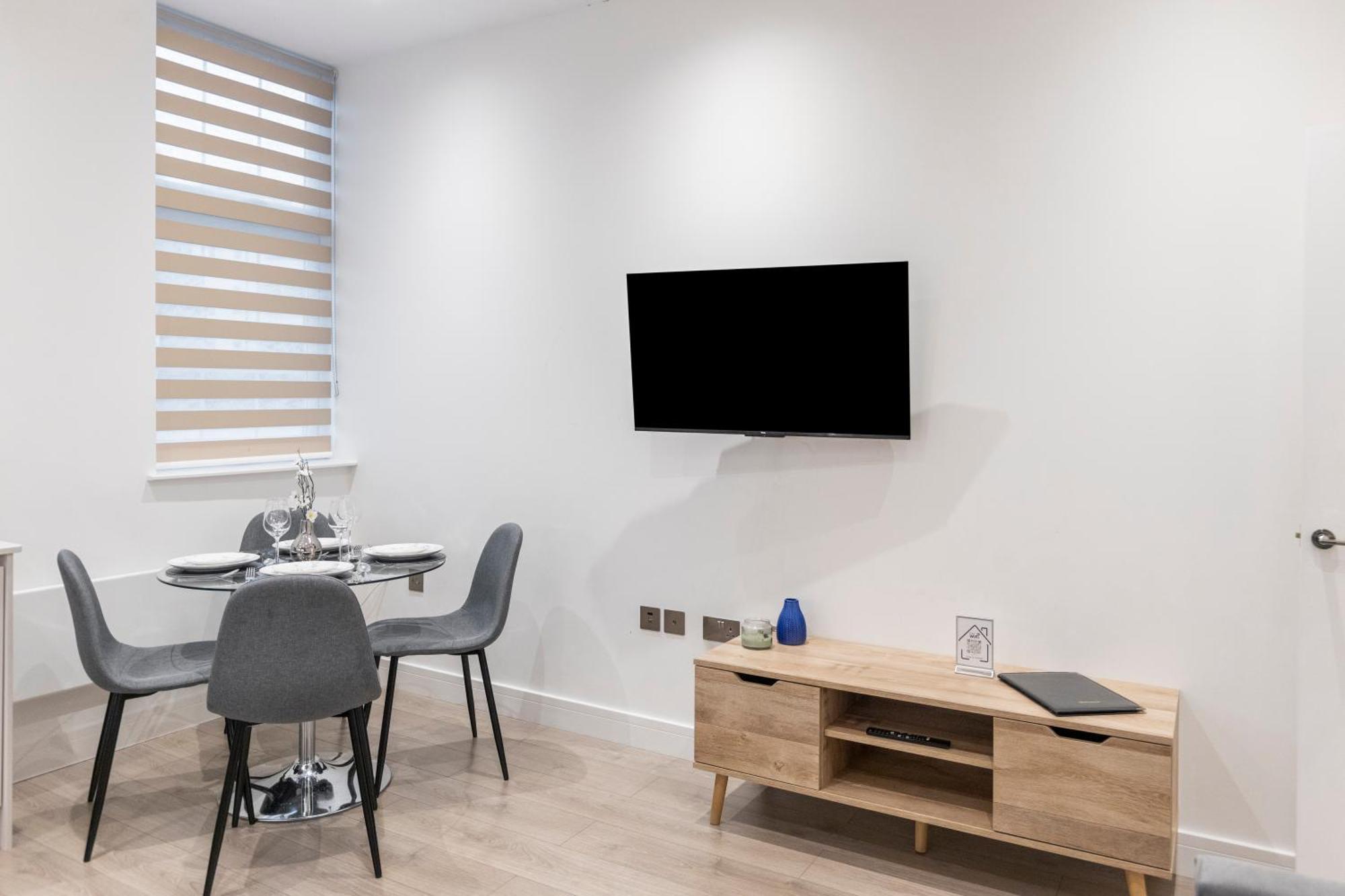 Welcoming And Spacious Apartment- Excellent Location Appartement