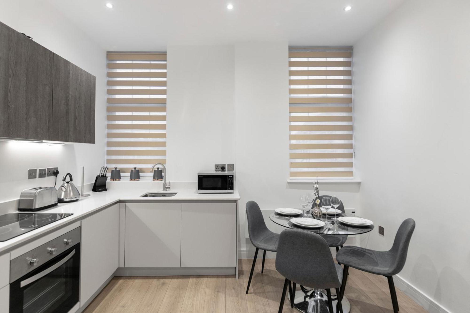 Welcoming And Spacious Apartment- Excellent Location Appartement