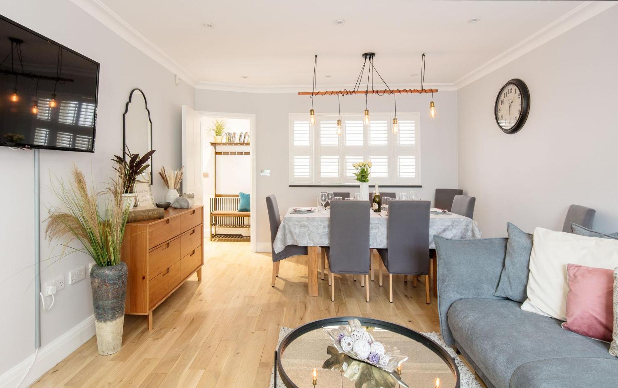 Spacious Quiet 4bedrooms 6beds House With Private Garage 5min Walk To Paddington Station Londres
