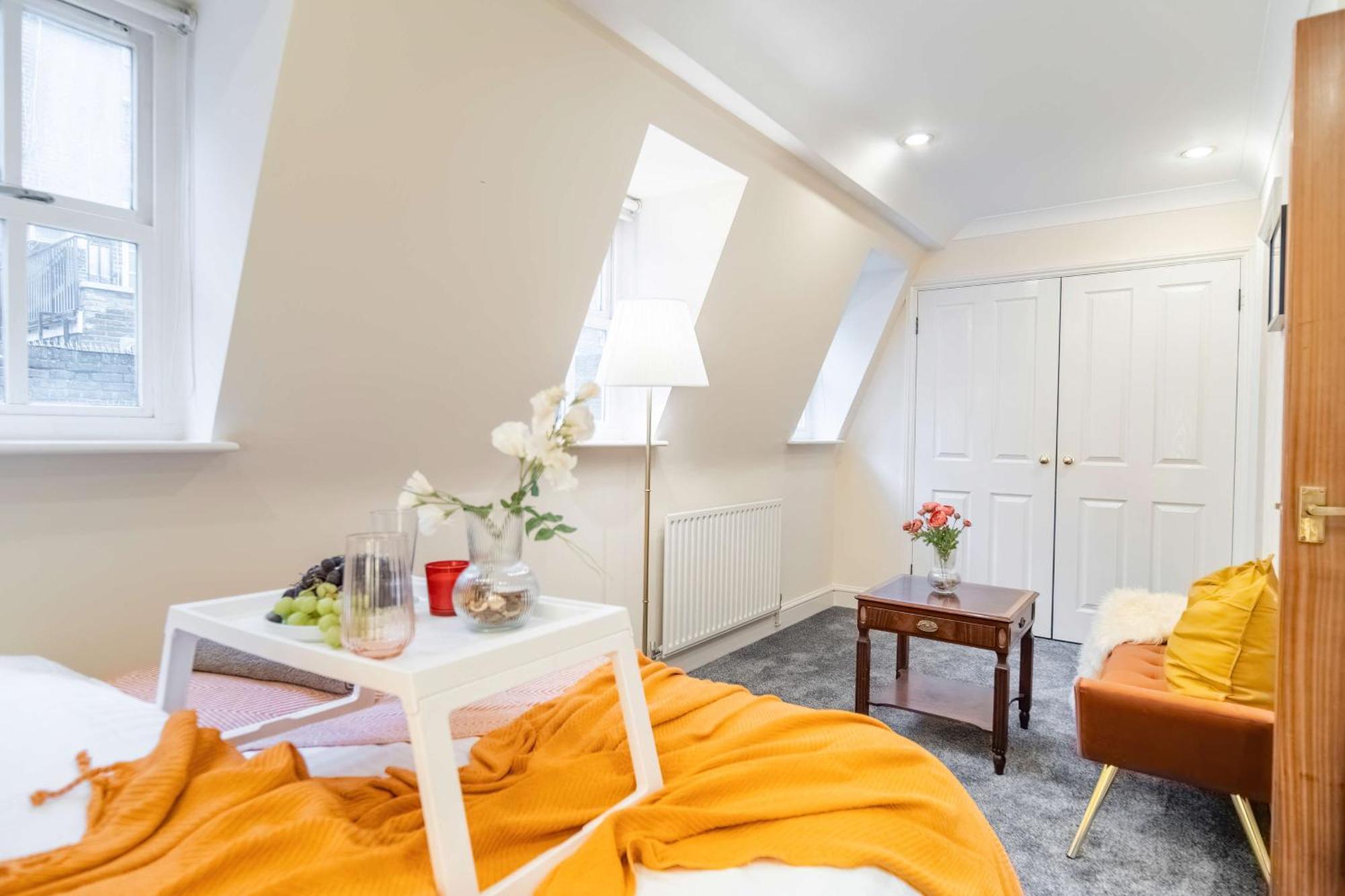 Chic 3-bed Mews Townhouse St John's Wood With Free Wifi Сasa de vacaciones
