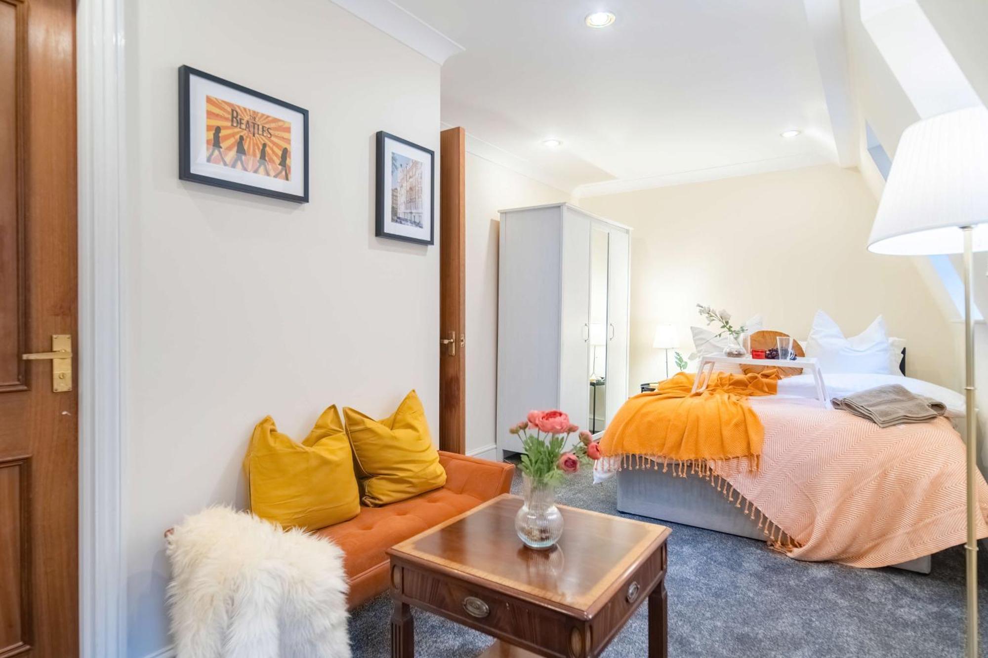 Chic 3-bed Mews Townhouse St John's Wood With Free Wifi Сasa de vacaciones *