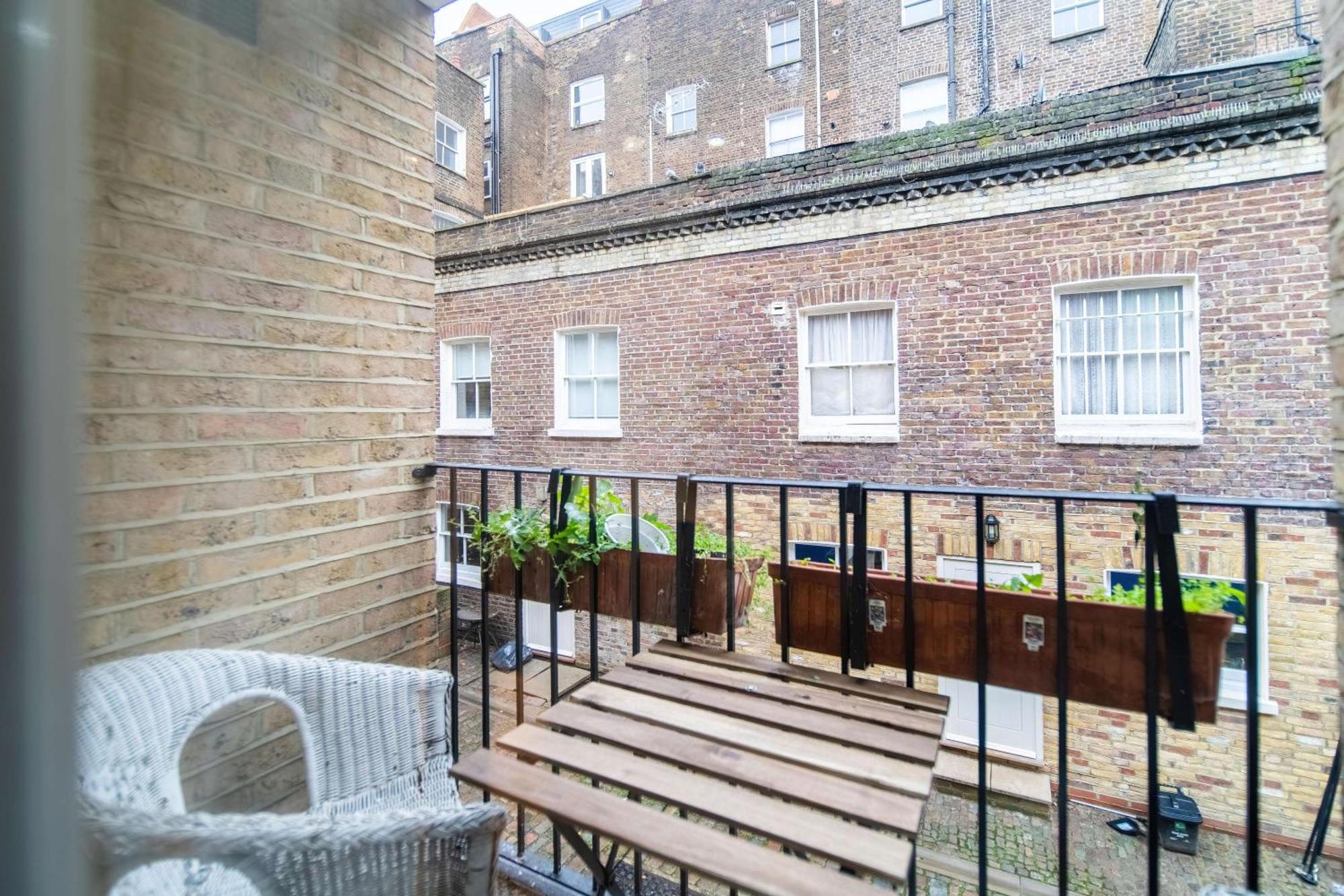 Chic 3-bed Mews Townhouse St John's Wood With Free Wifi * Londres