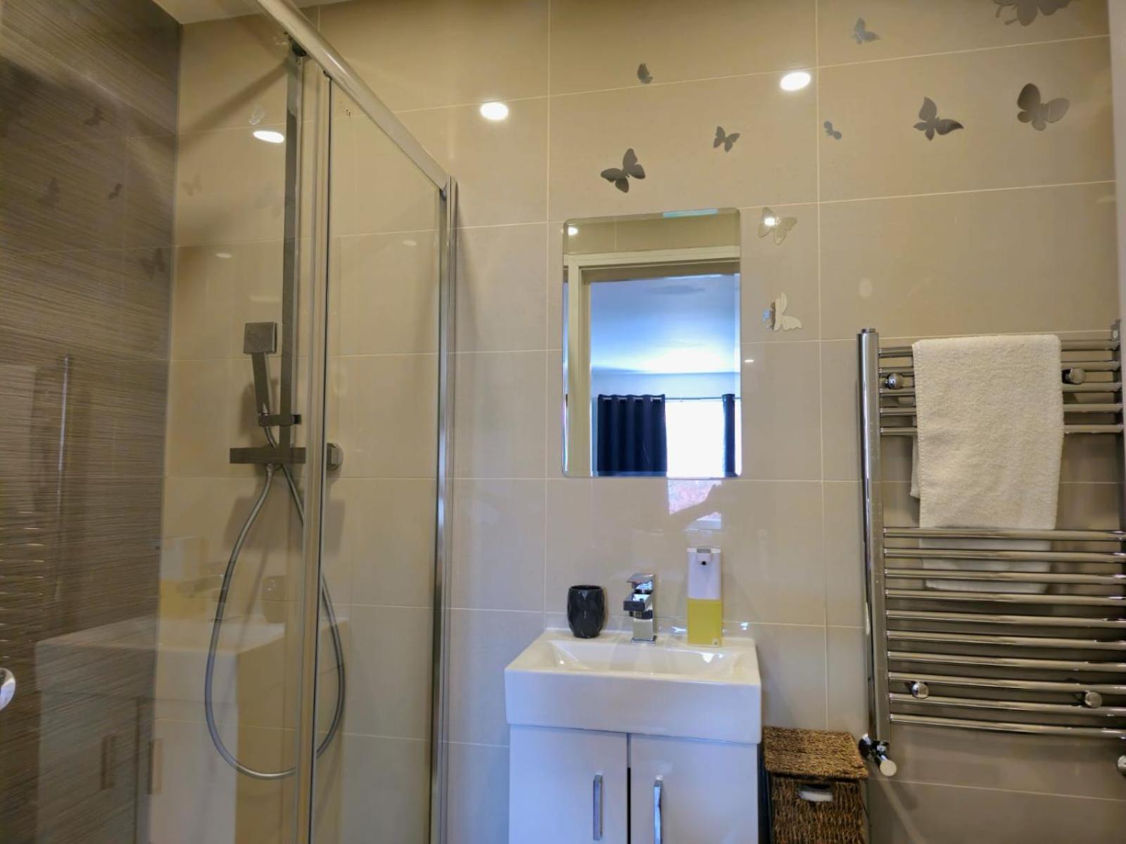 Chanel Ensuite Double * Londres