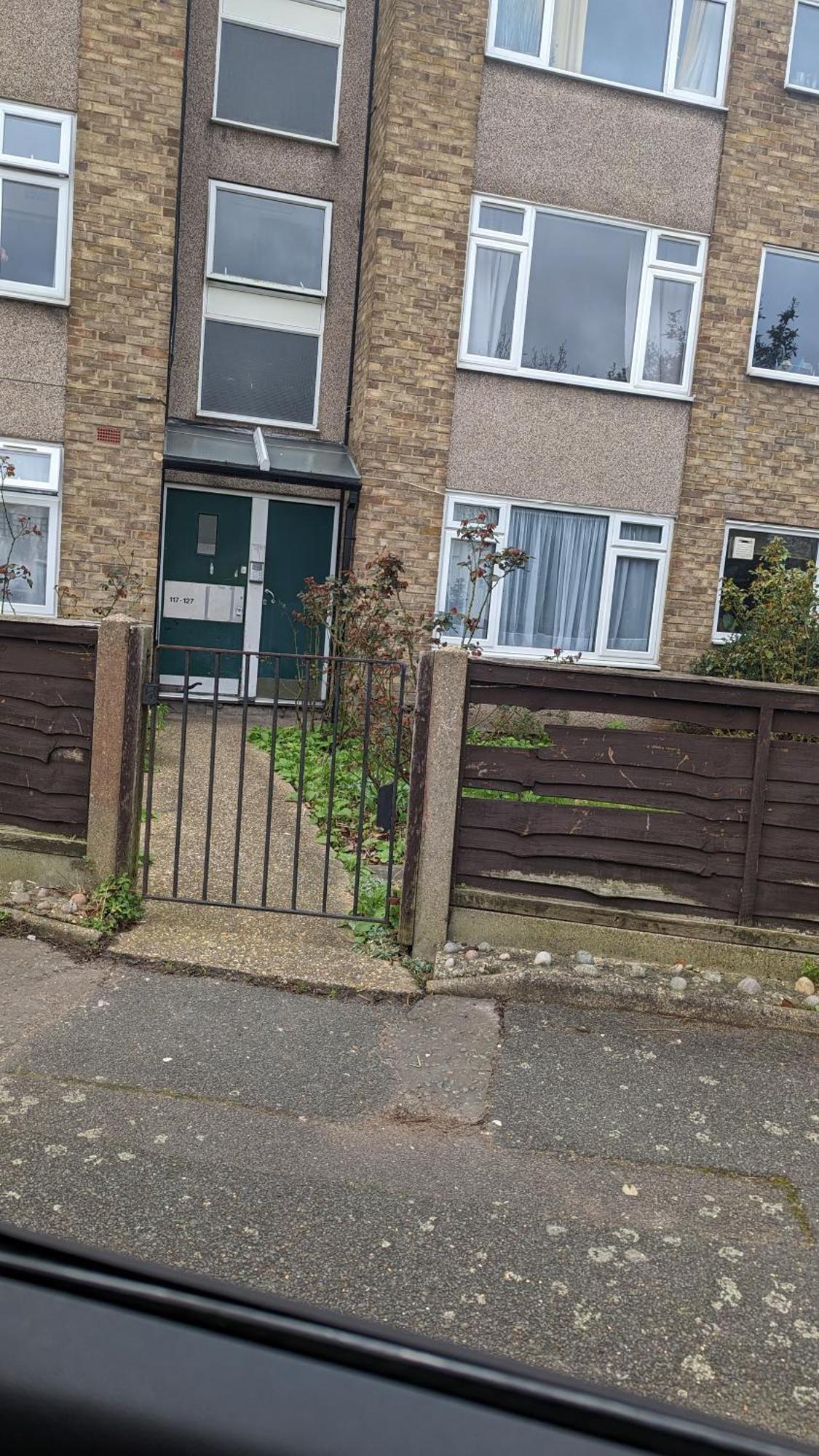 Beautiful Double Bedroom In Shared Flat Near Olympic Park In Stratford