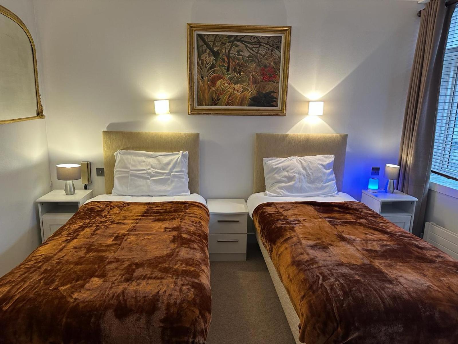 Quarto em Acomodações Particulares Tottenham Londres