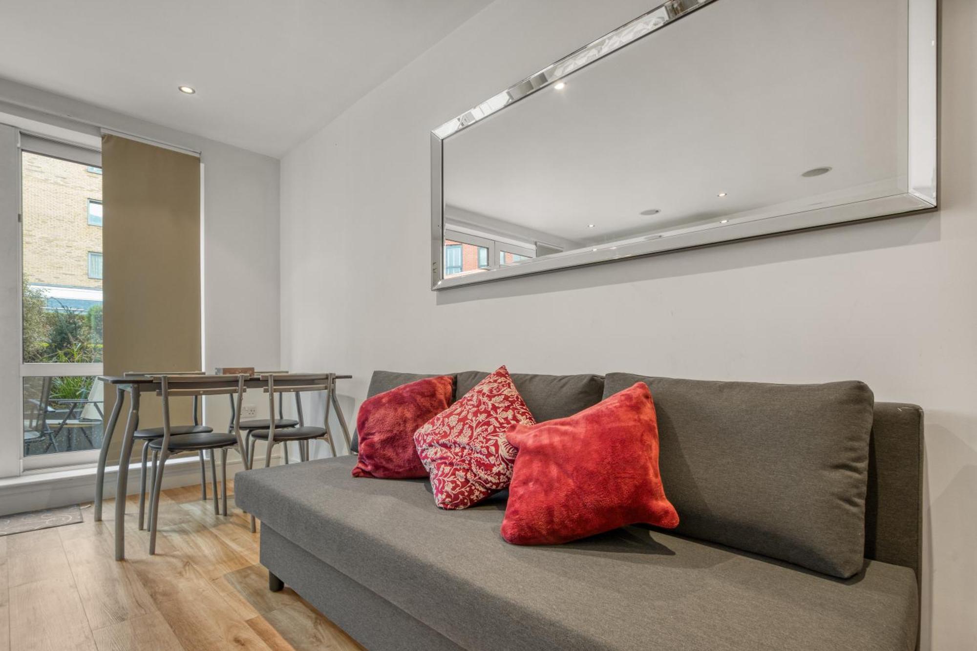 Modern Chic Studio Chelsea *