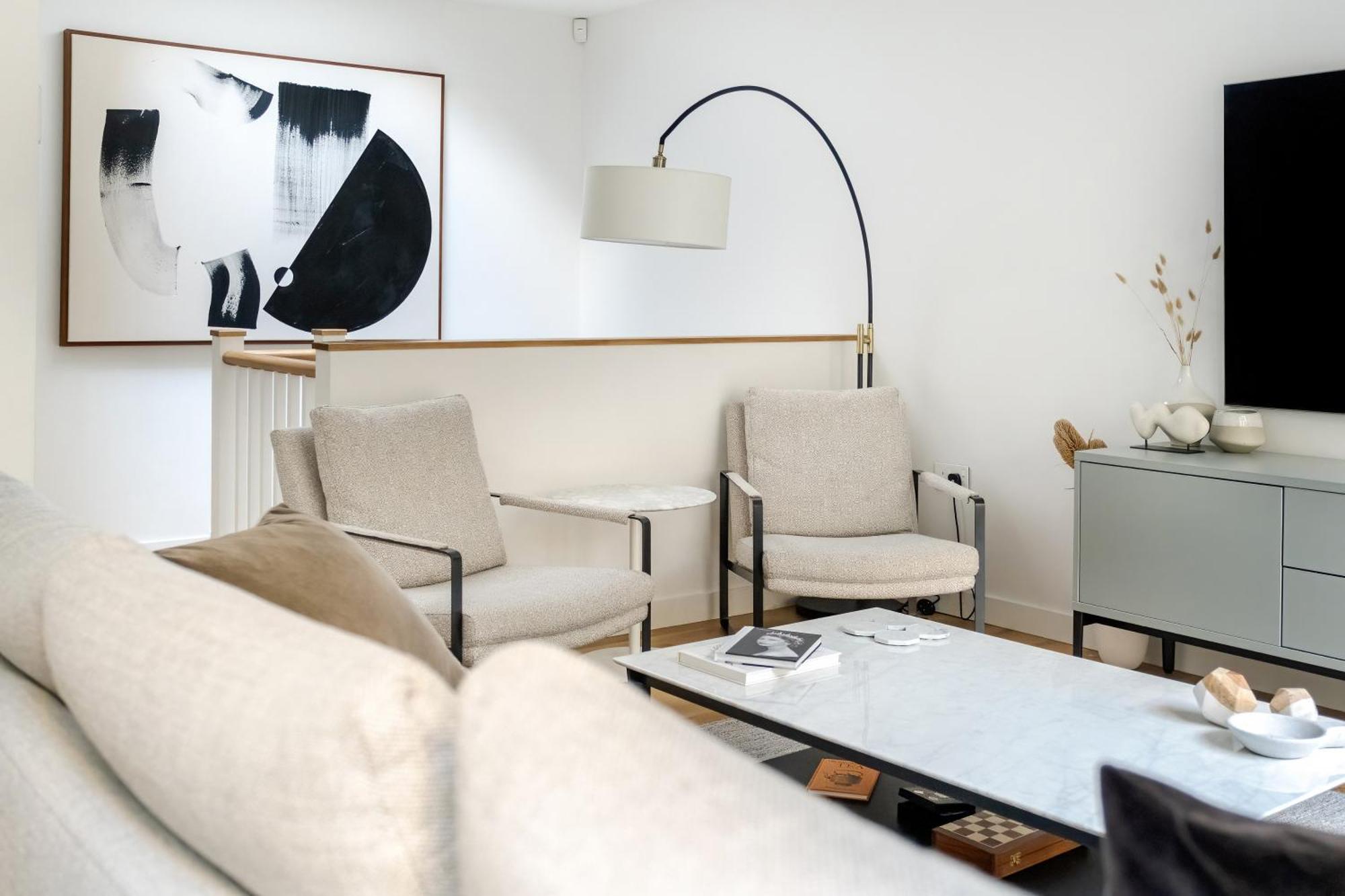 Luxury Mayfair Townhouse With Ac 3br 3ba Сasa de vacaciones