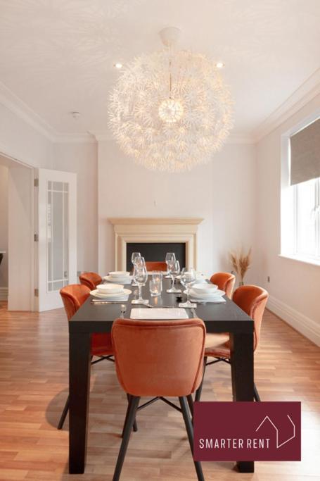 Richmond - 5 Bedroom Townhouse With Parking & Garden Appartement Londres