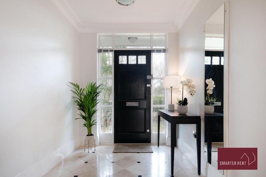Richmond - 5 Bedroom Townhouse With Parking & Garden Appartement *