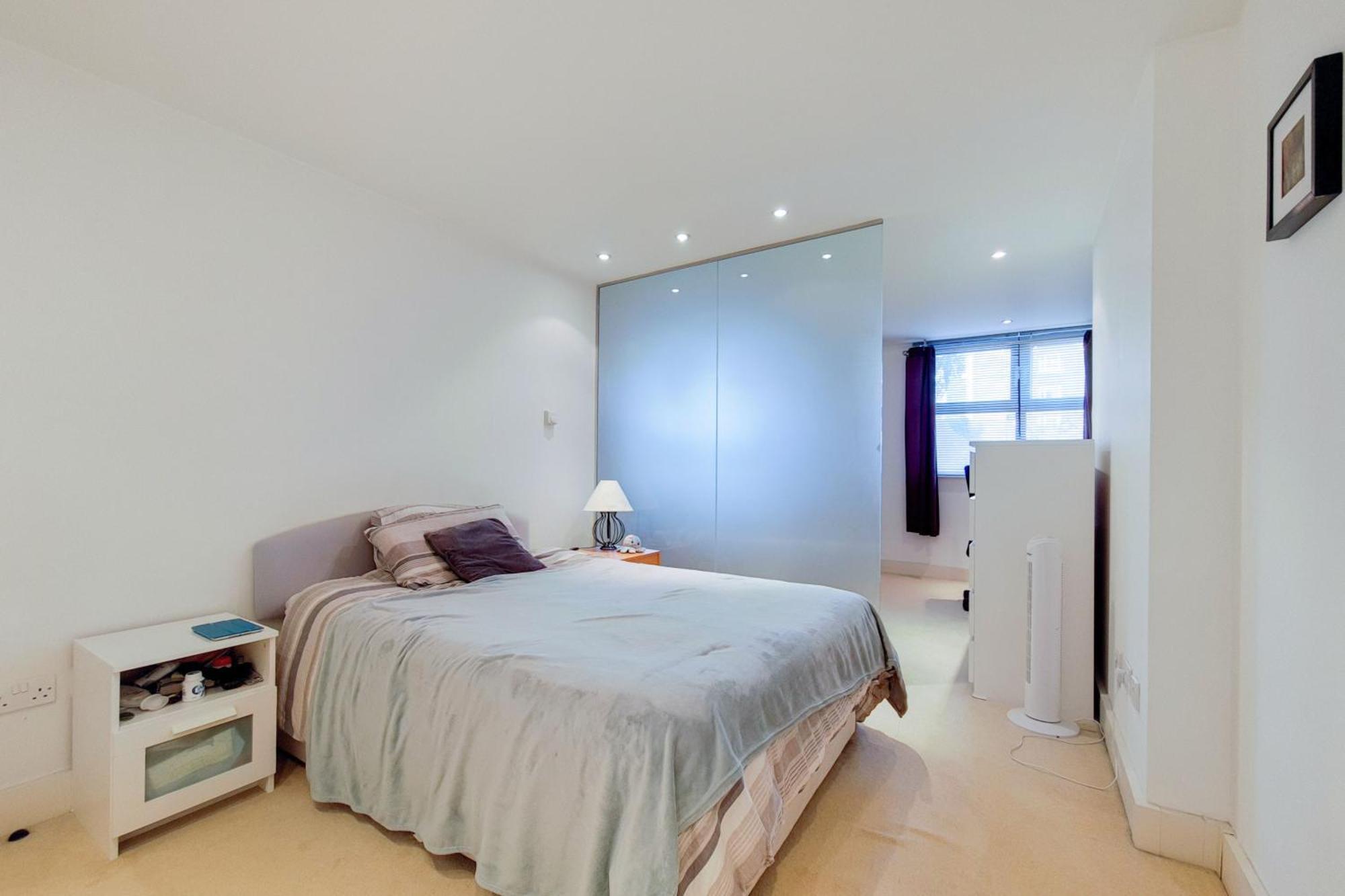 South Kensington - Point West Residences Apartamento *