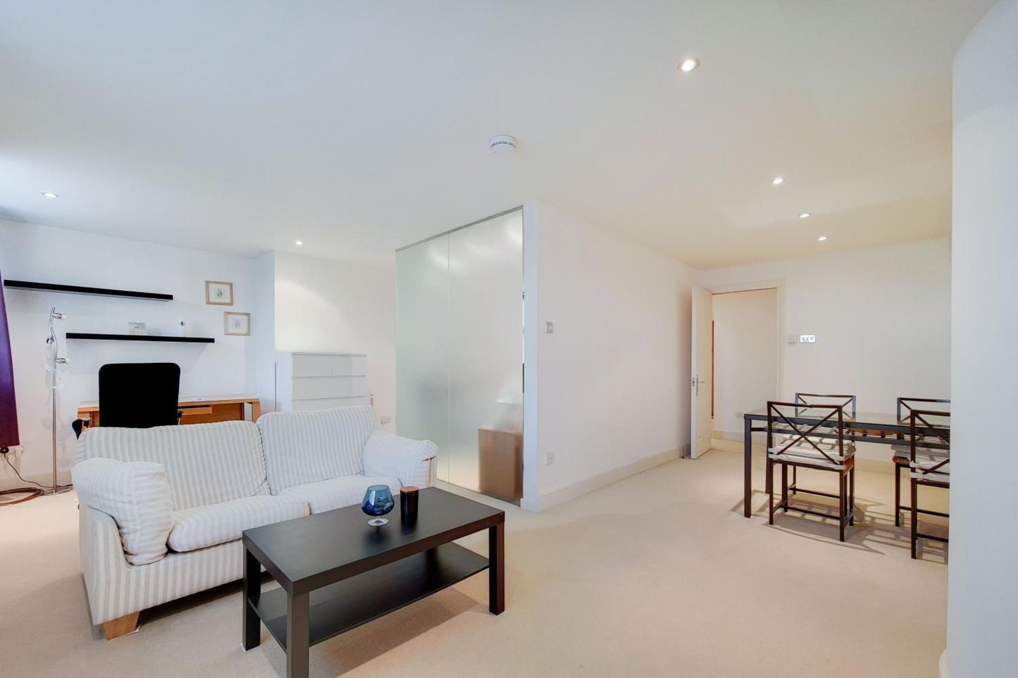 South Kensington - Point West Residences * Londres
