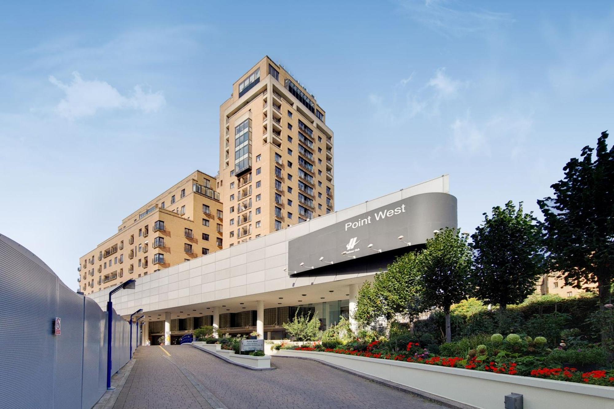 South Kensington - Point West Residences Apartamento