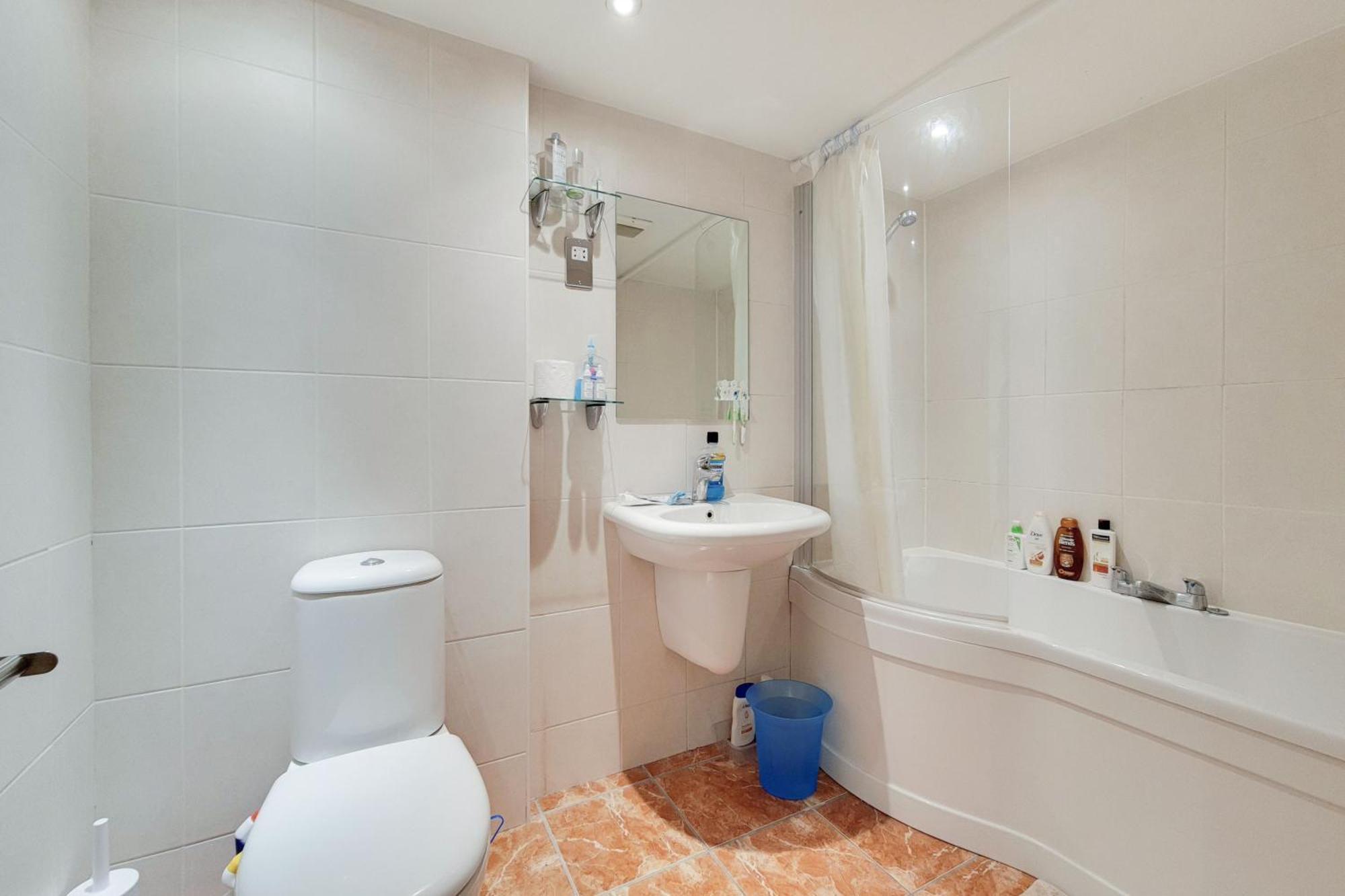 South Kensington - Point West Residences Apartamento