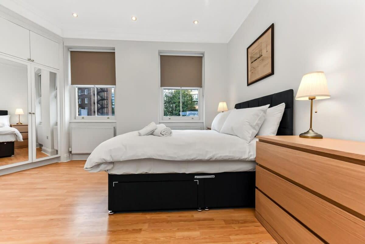 Modern 2 Bedroom Flat For 4 In Greater Apartamento Londres