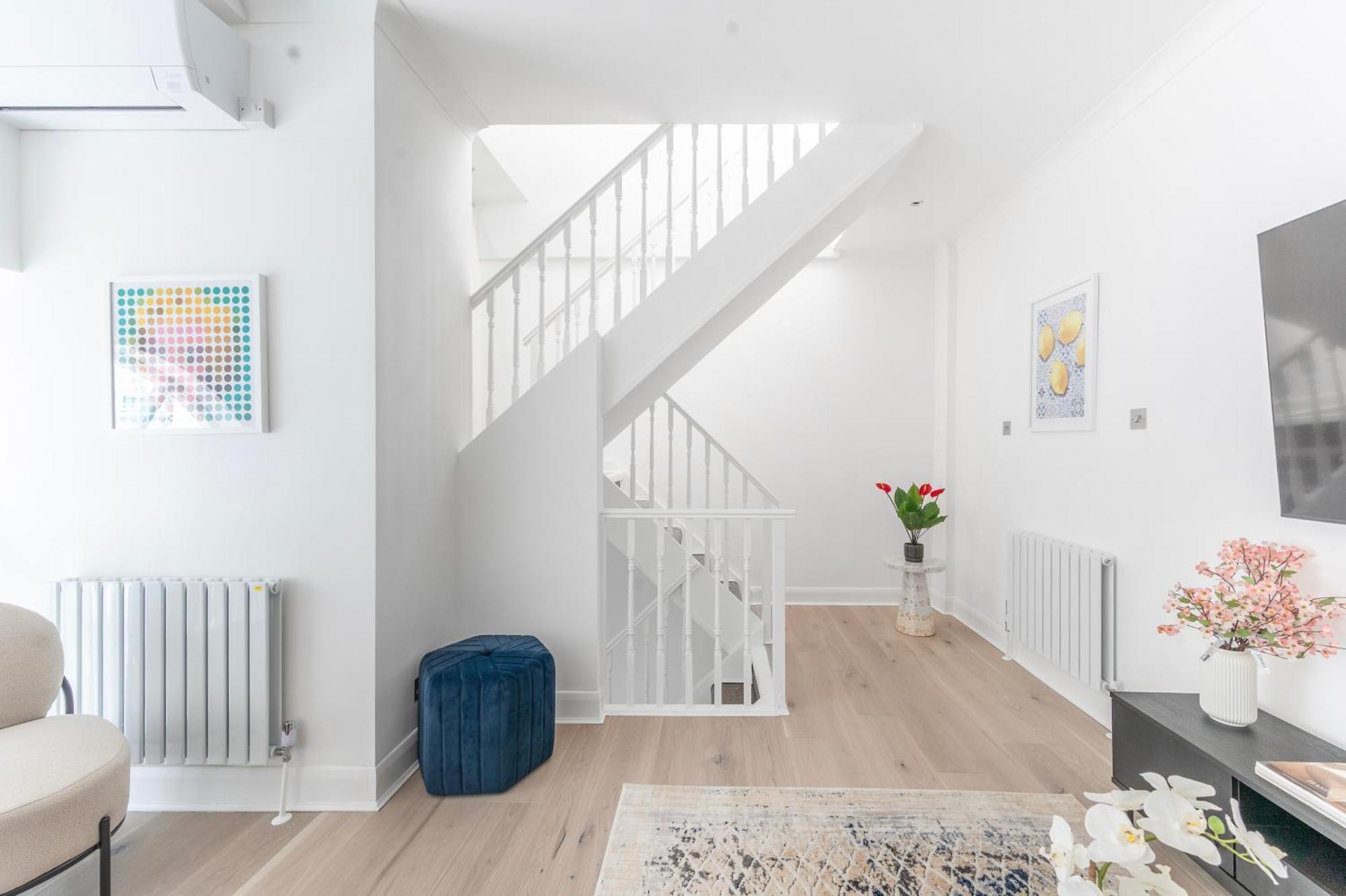 Townhouse Moments From Hyde Park & Notting Hill - Free Luggage Storage Nearby And In Unit Washing Machine & Dryer Hébergement de vacances Londres