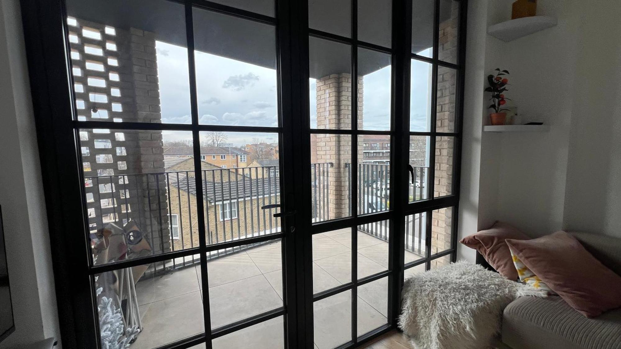 Bright 3 Bed In Hackney Wick Perfect For Families With Kids