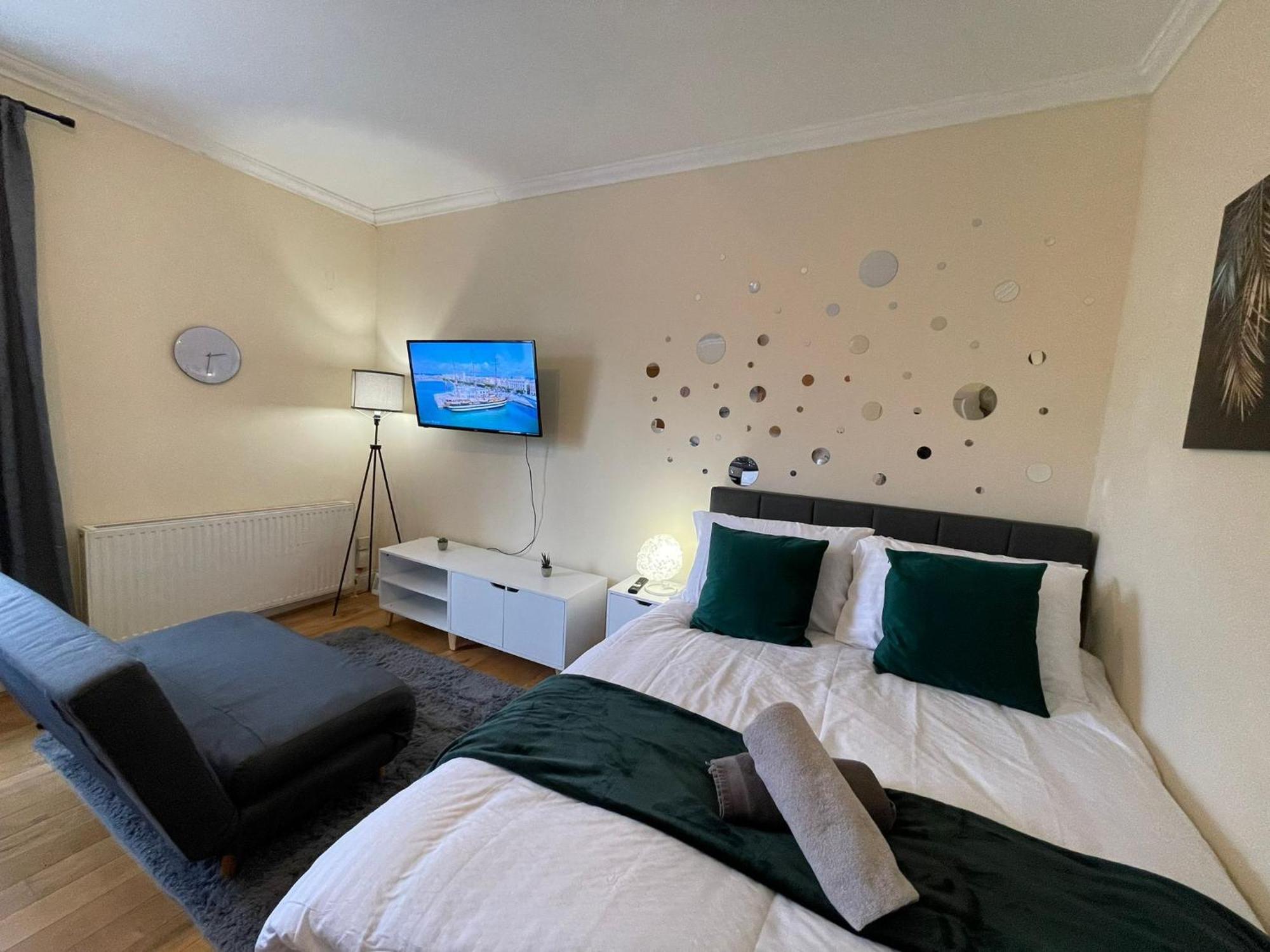 The Islington Hub Apartamento