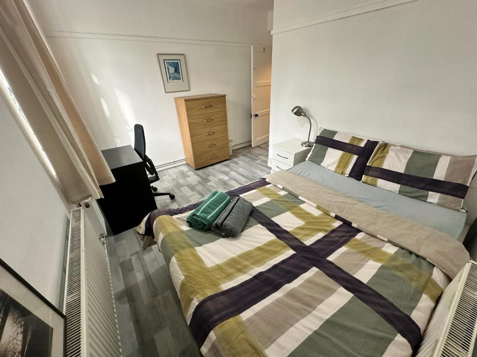 Aldgate East R2 Casa de hóspedes *