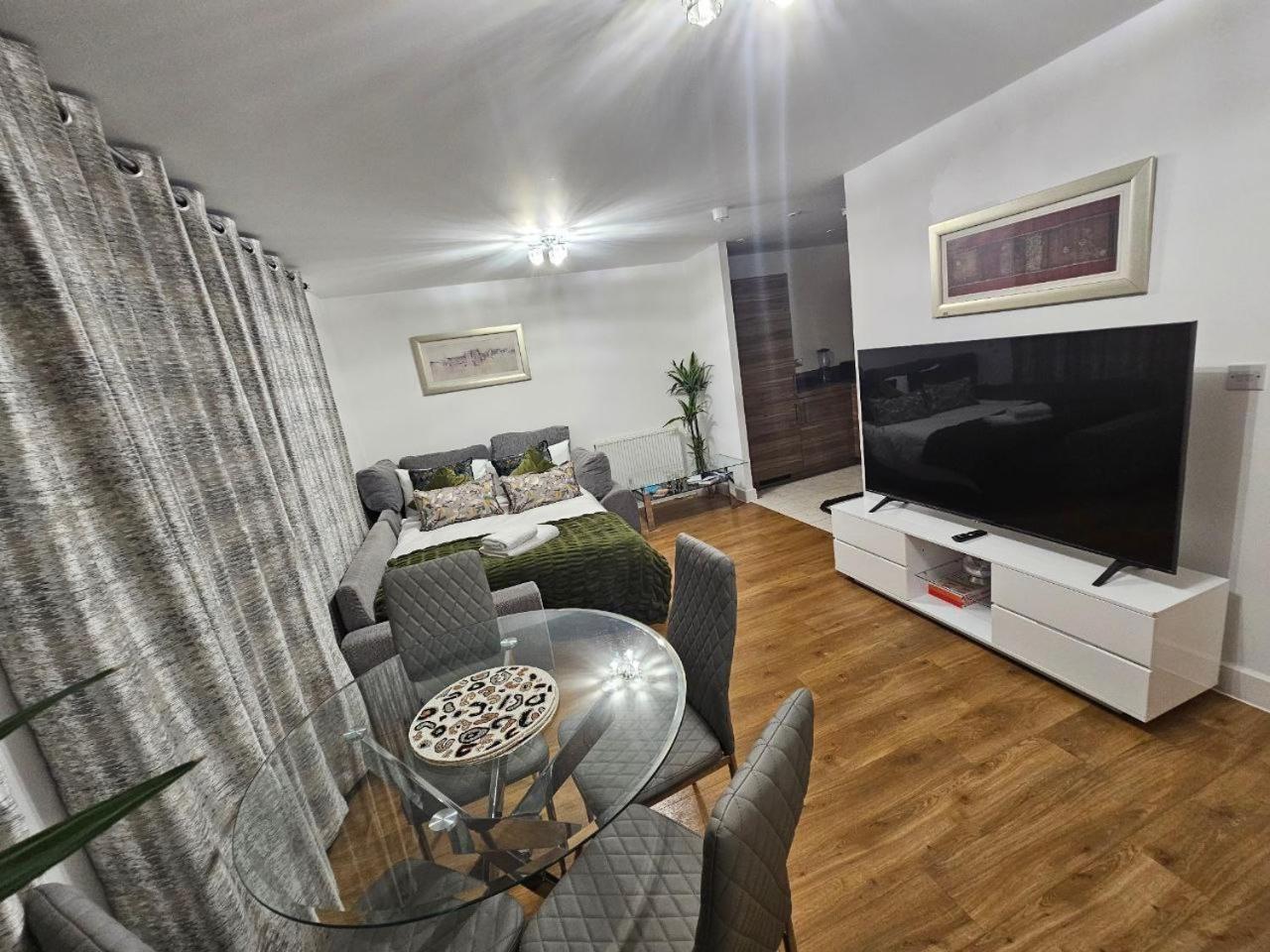Excel Centre, O2 Arena , City Airport Apartamento Londres