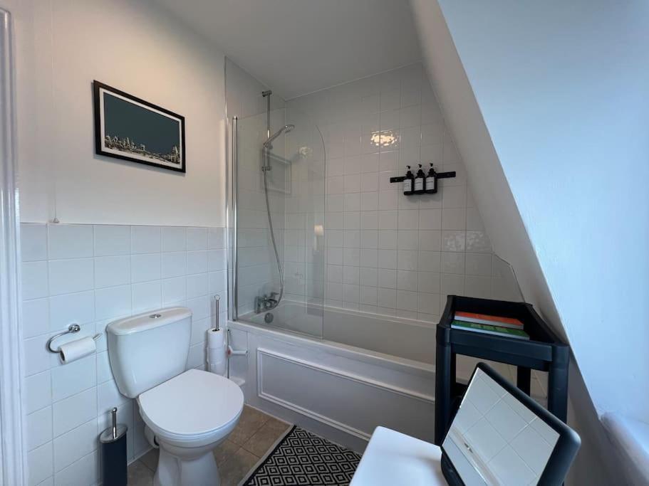 Pimlico - With Views
