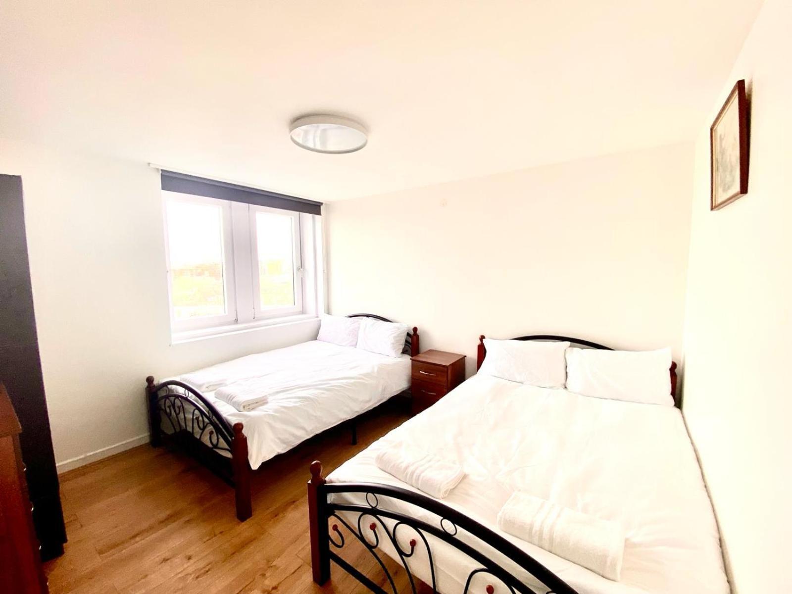 Comfy Two Bedroom Edgeware Road In London