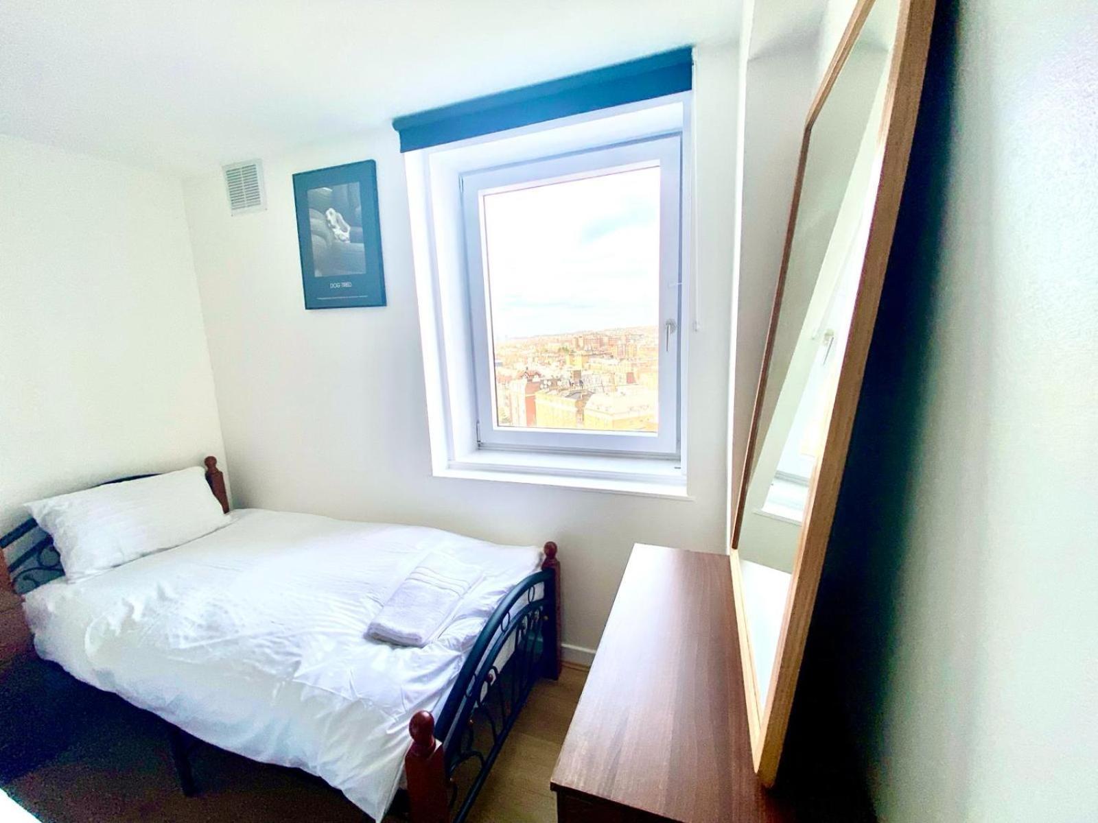 Comfy Two Bedroom Edgeware Road In Apartment London