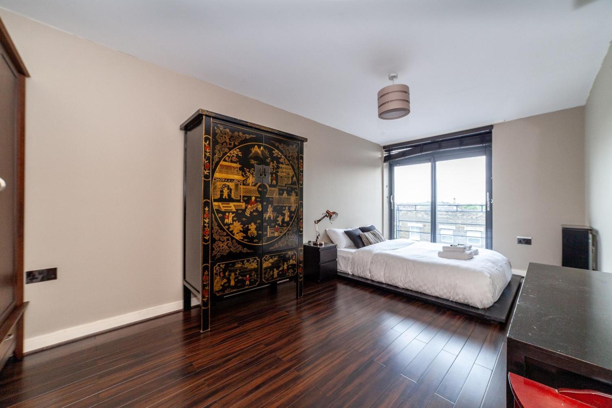 Magnificent 2 Bedroom Flat, Caledonian Road Apartment