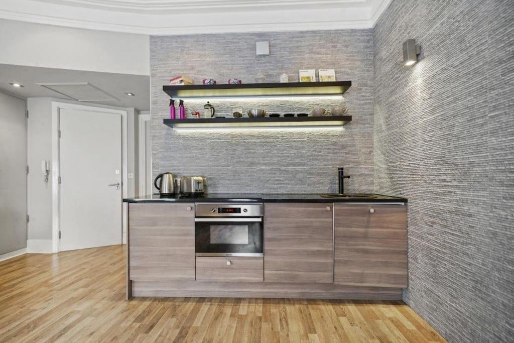 Appartement Lovely 1bed Flat 1 Min To Portobello Market *