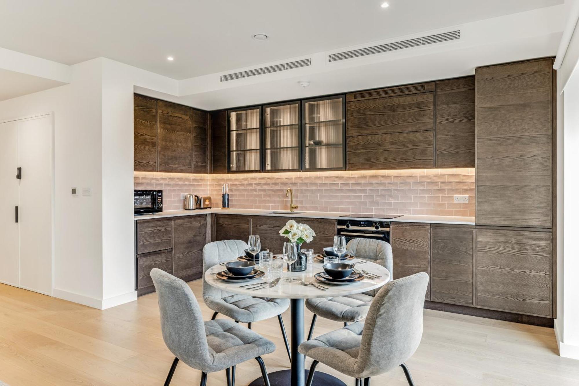 Khayat Homes - The Great Escape - 3 Bed Luxury Apartamento Londres