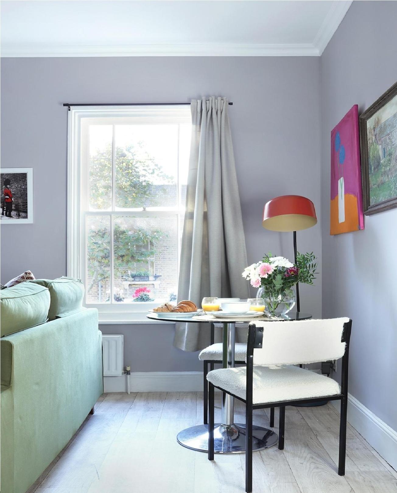 Charming In Battersea *
