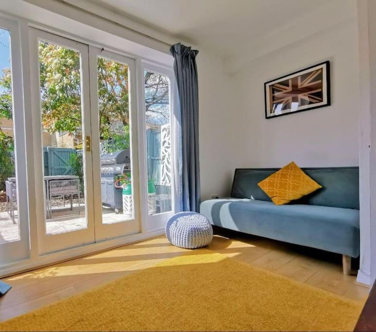 Quiet 4 Bedroom House Between Camden & Kings Cross *
