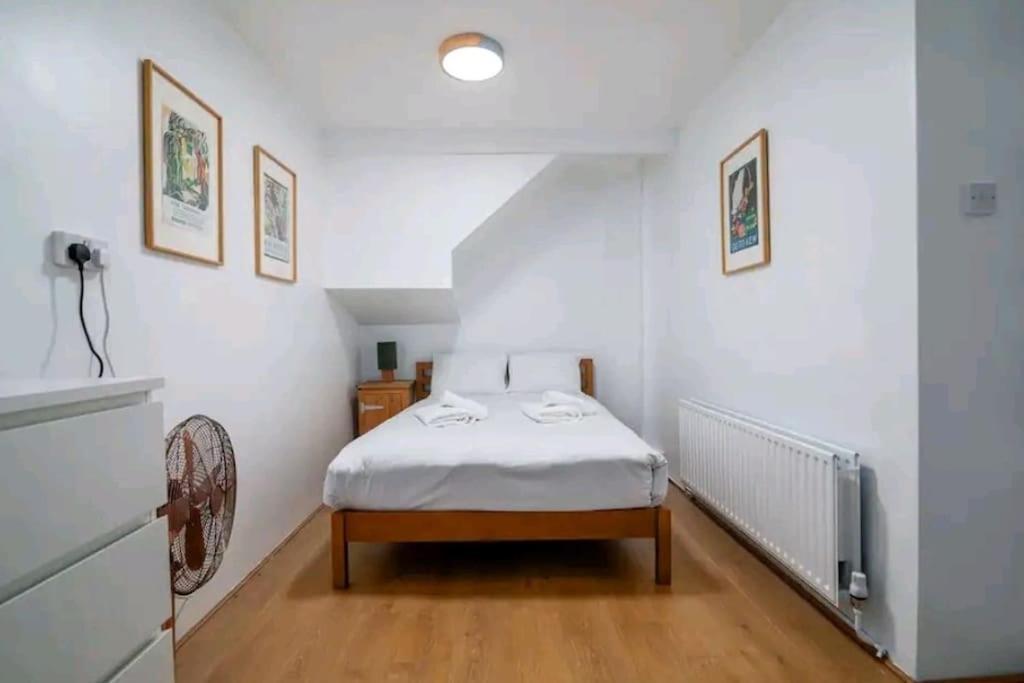 Quiet 4 Bedroom House Between Camden & Kings Cross Londres